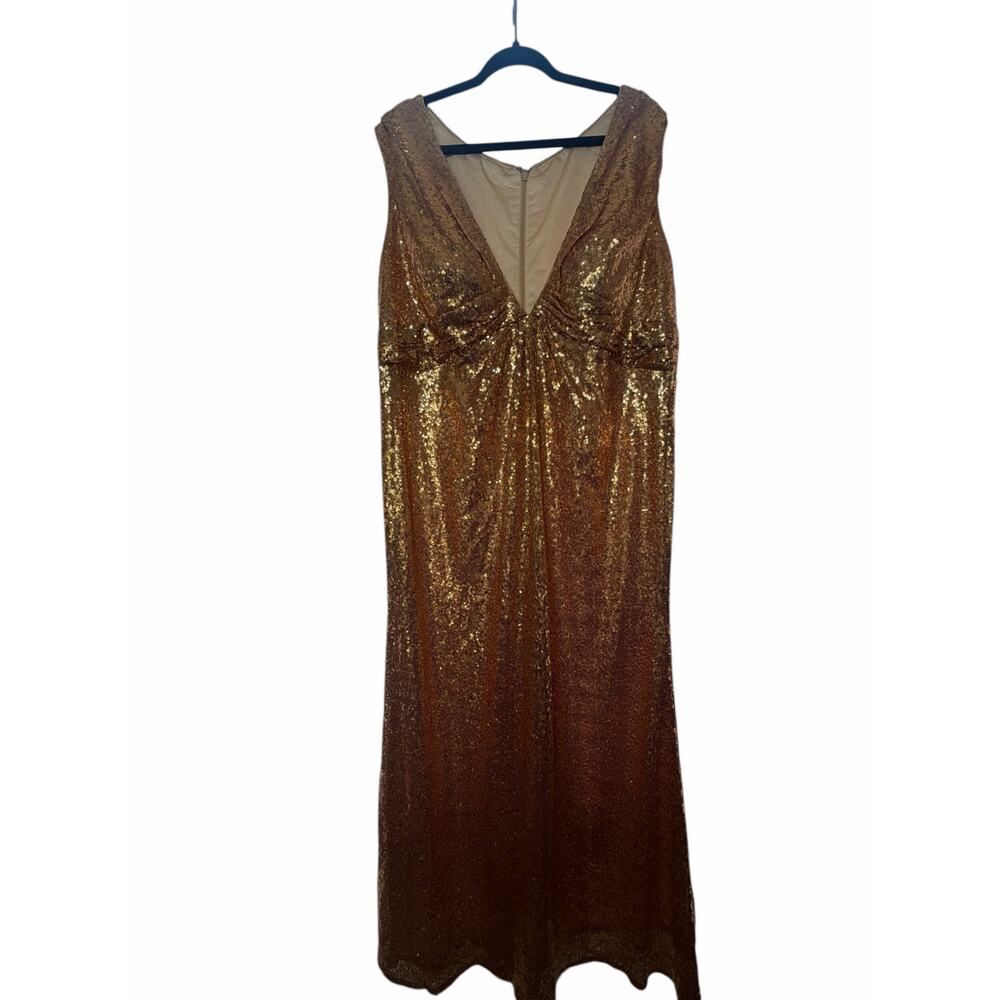 NWT Gold Sequined Renz Amelia Gown - Plus Size - Picture 2 of 16